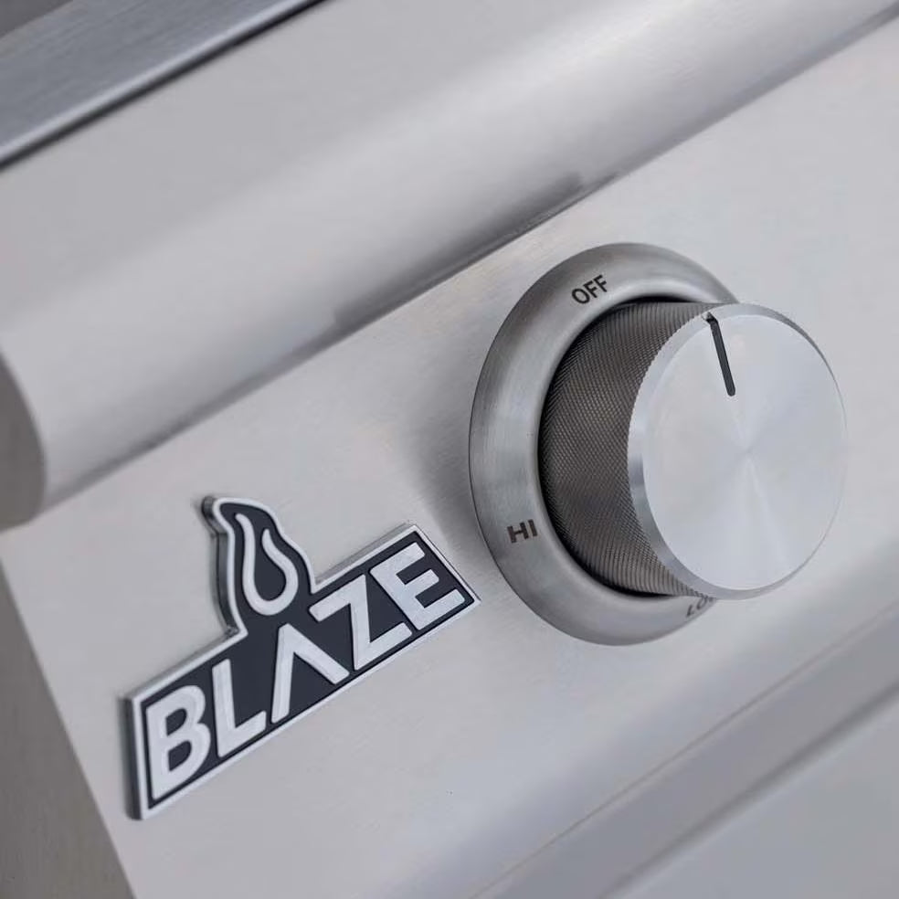 Blaze BCM 32-in 4-Burner Built-In Propane Grill - BLZ-4BCM-LP