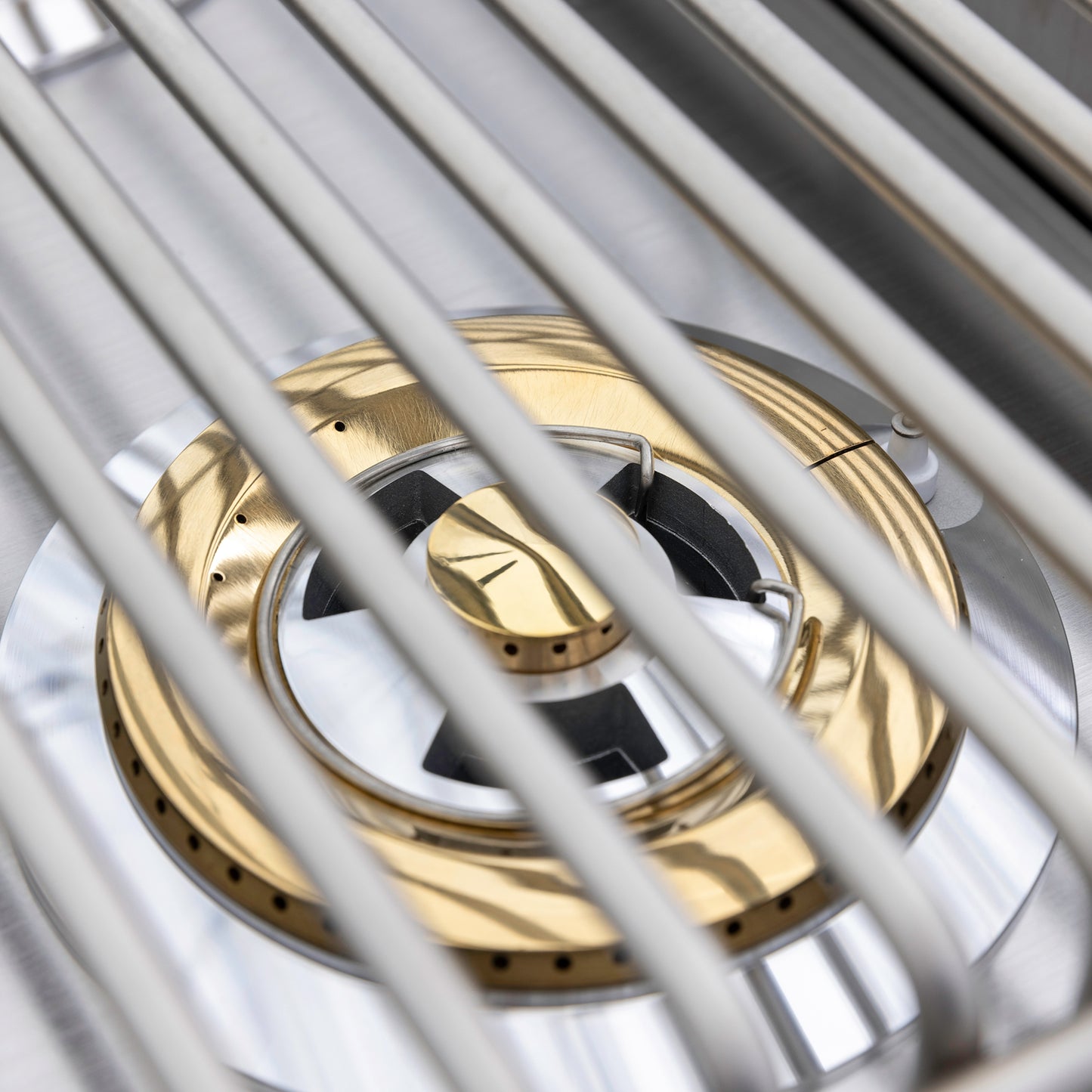 Blaze Premium LTE+ Gas Stainless Steel Double Side Burner with Lid - 12.63" Wide -BLZ-SB2-LTE3 (LP/NG)