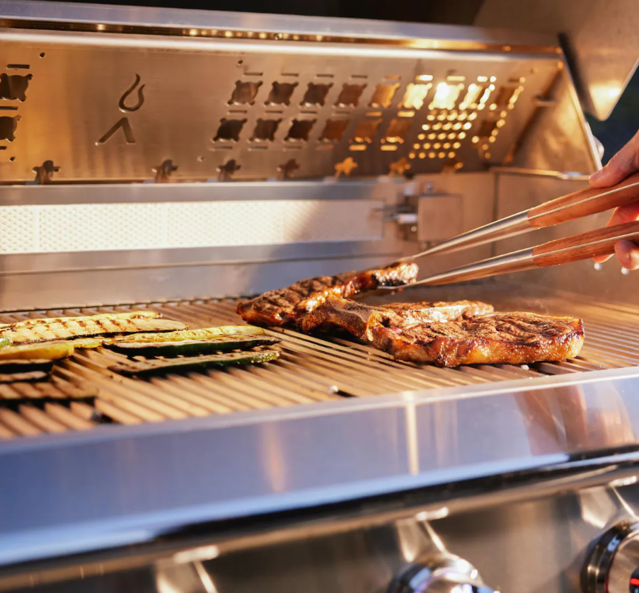 Blaze LTE PRO 40-Inch 5-Burner Built-in Grill w/ Digital Temperature Screen & Rear Infrared Burner (BLZ-5LTEPRO-LP / BLZ-5LTEPRO-NG)